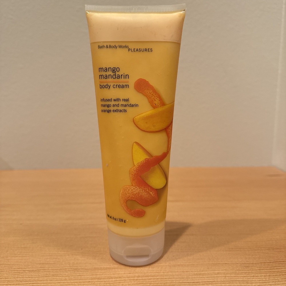 BATH BODY WORKS PLEASURES‎ MANGO MANDARIN BODY CREAM 8oz